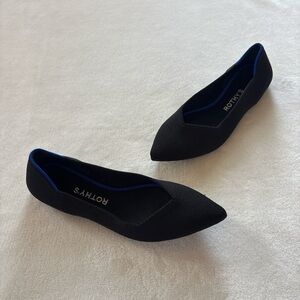 Rothy's The Point Black With Retired Blue Trim Womens Size 7 Ballet Flats